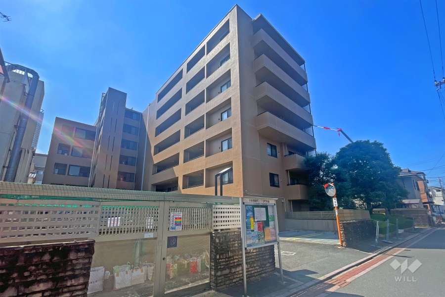 コスモ武蔵小杉御殿町の外観（北東側から）