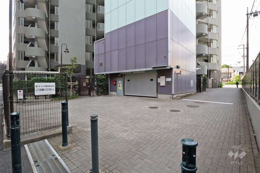 敷地内駐車場（屋外平面式）