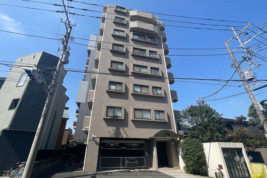 ルミエール新丸子の外観（北東側から）