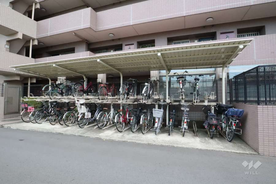 駐輪場（屋根付き）