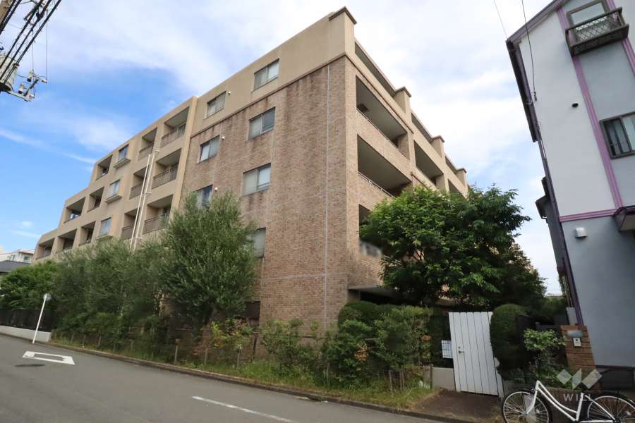 元住吉ハイライズガーデンスフィアの外観(南西側から)