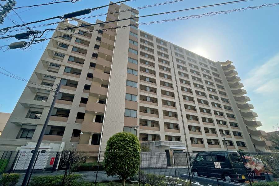 コスモシティ武蔵小杉の外観（北側から）