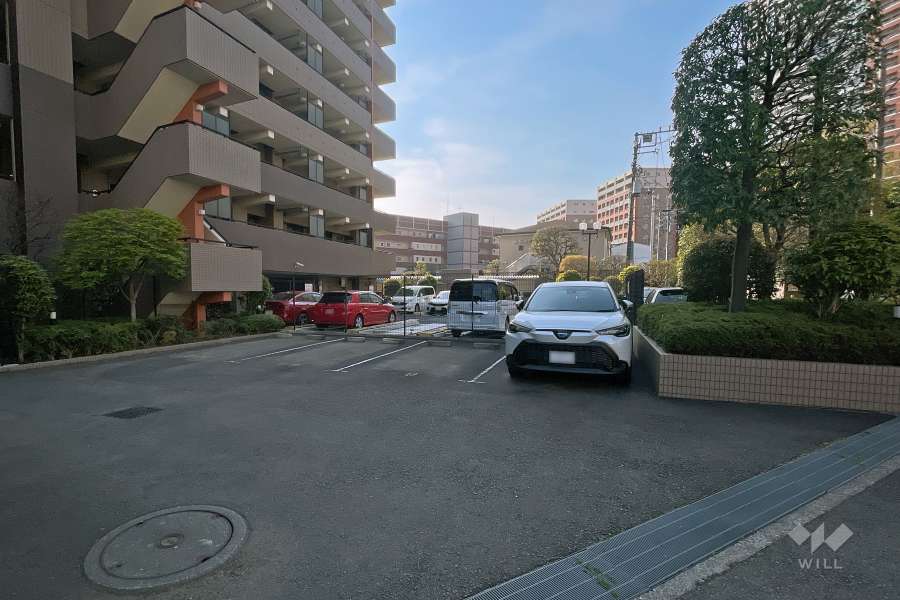 敷地内駐車場（屋外平面式）