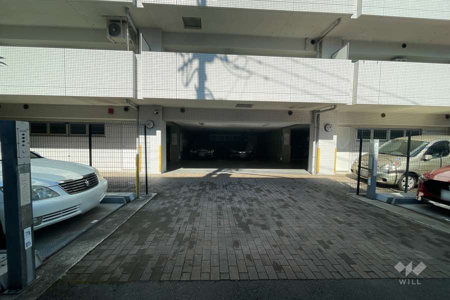 敷地内駐車場（屋外機械式）