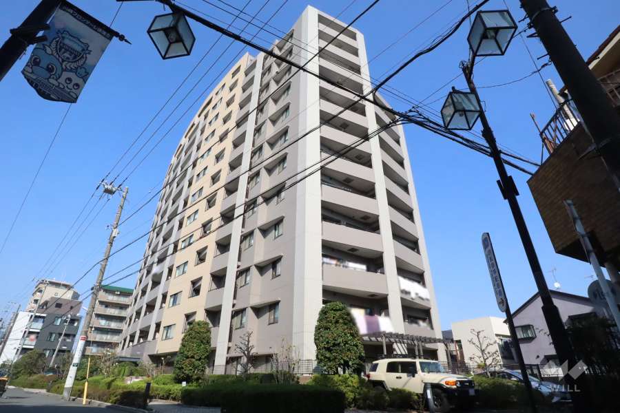 コスモ平間ロイヤルフォルムの外観(南西側から)　