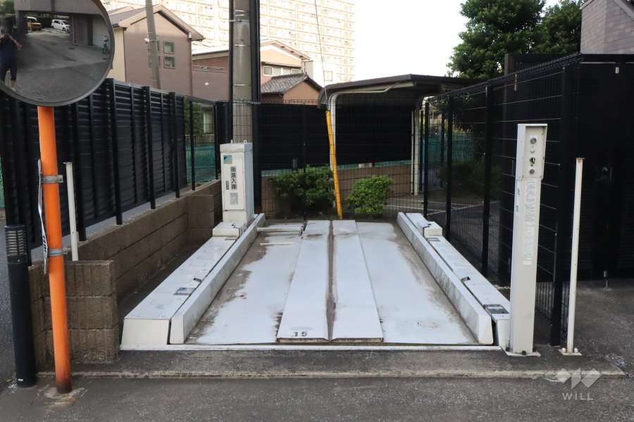 敷地内駐車場（屋外機械式）