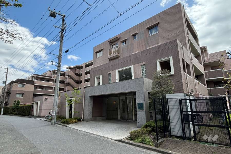 プランヴェール等々力緑地の外観(北西側から)