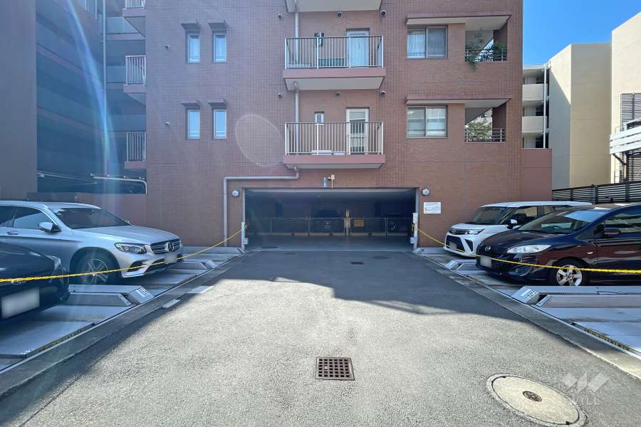 敷地内駐車場（屋外機械式）