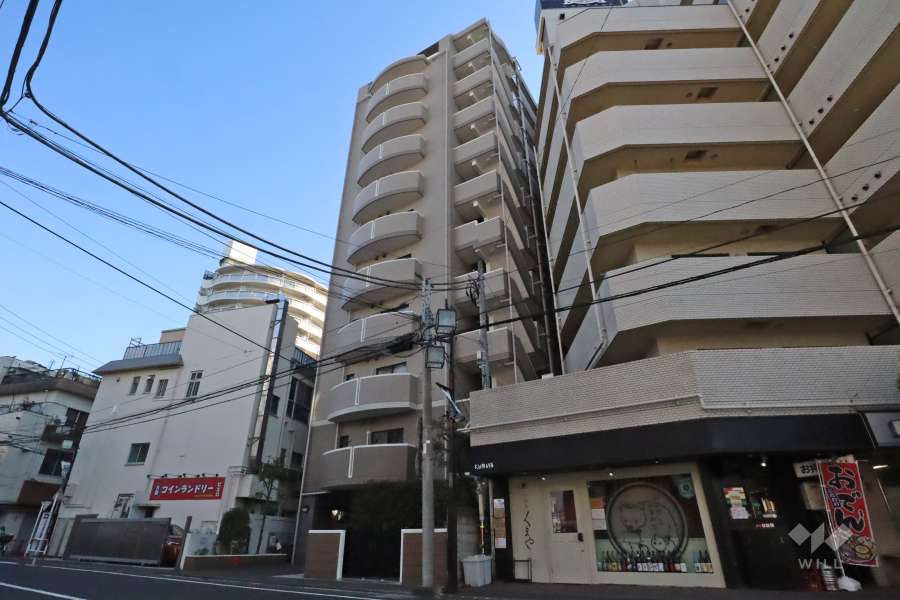 アール・ケープラザ平間駅前の外観(北西側から)