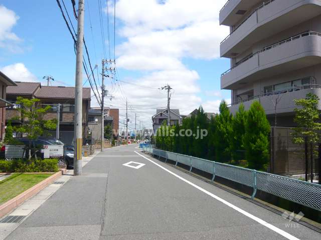 周辺の街並み