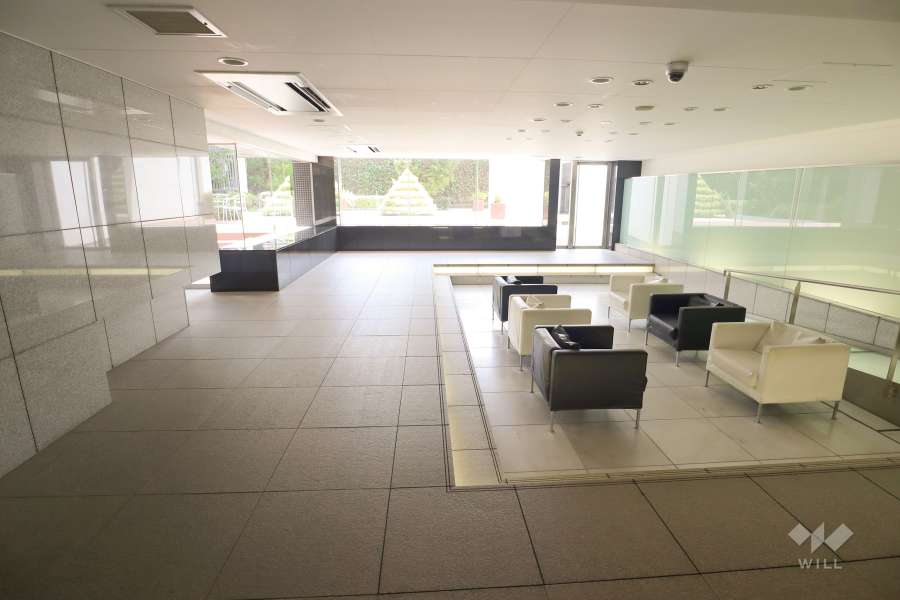 エントランスホール