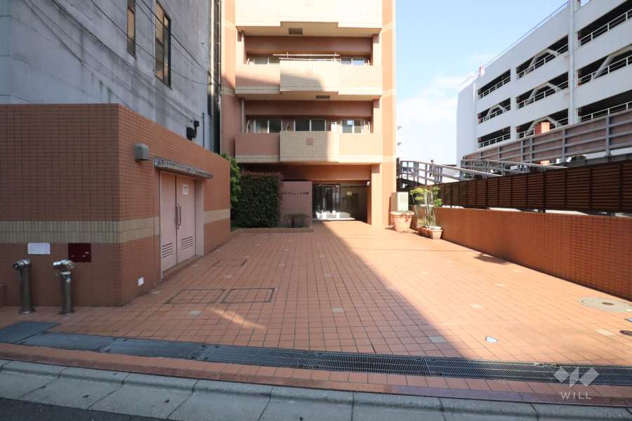 エントランスアプローチ