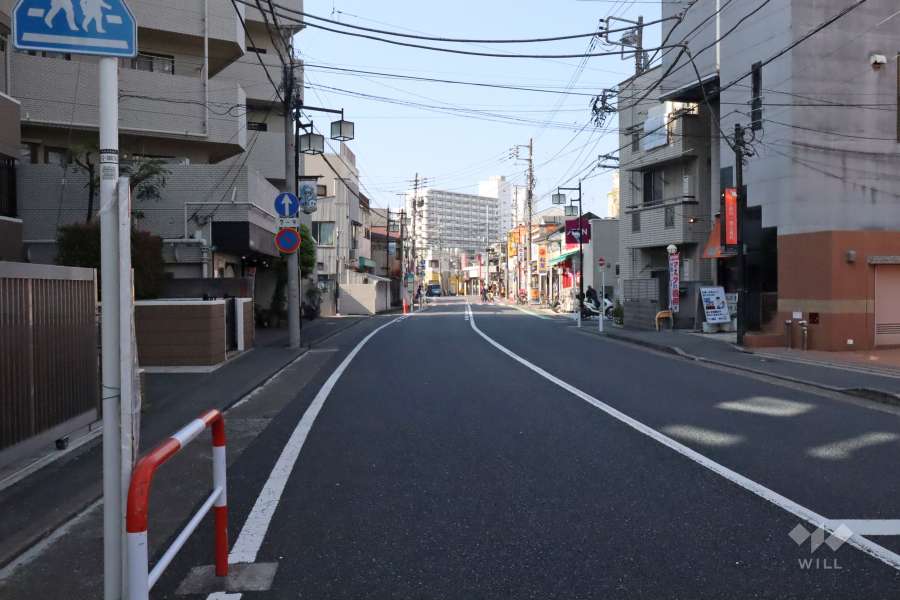 敷地南側の前面道路　