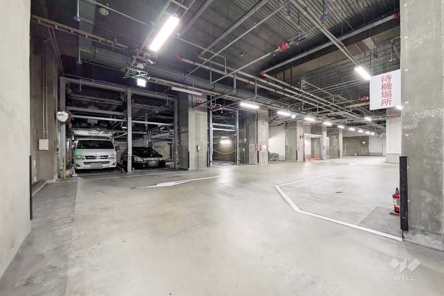 敷地内駐車場（屋内機械式）