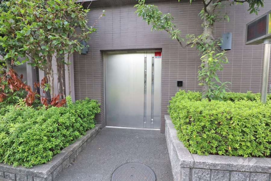 駐輪場の出入り口