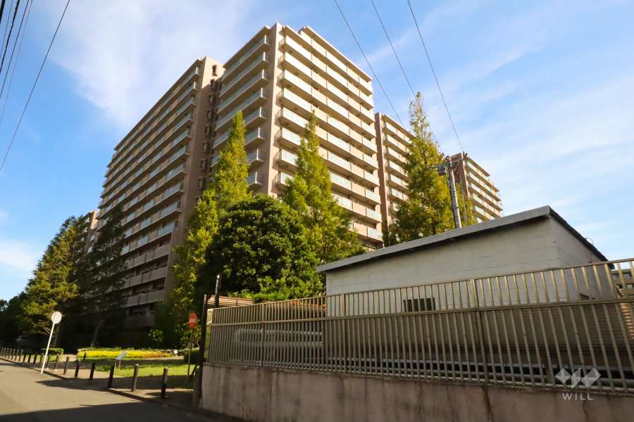 ガーデンティアラ武蔵小杉の外観（南西側から）