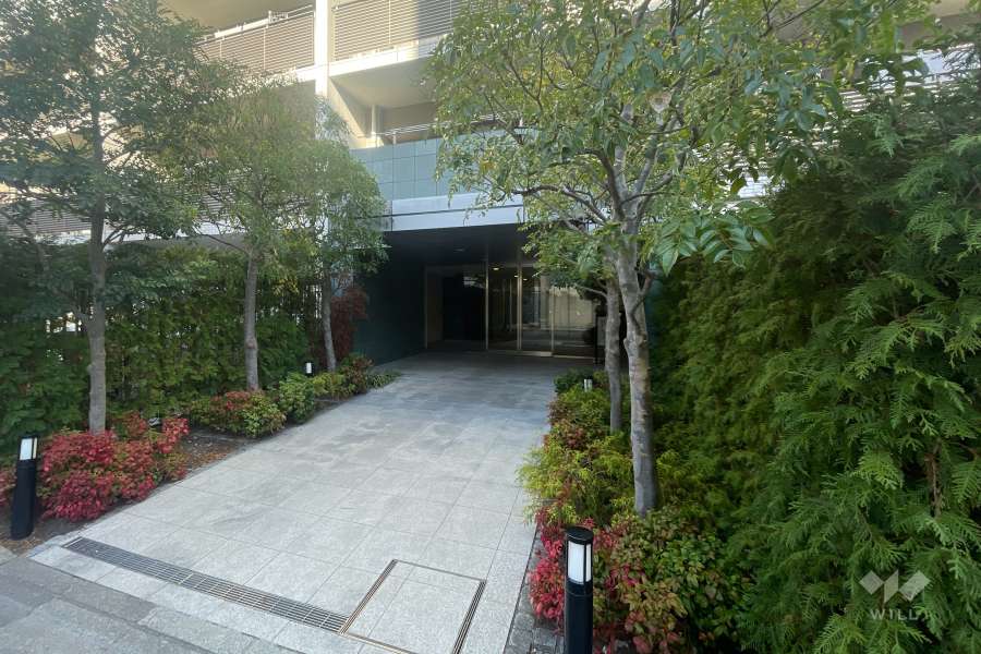 エントランスアプローチ