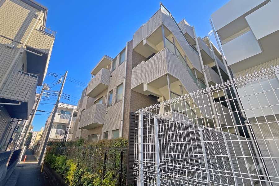 レックス武蔵中原の外観（北西側から）