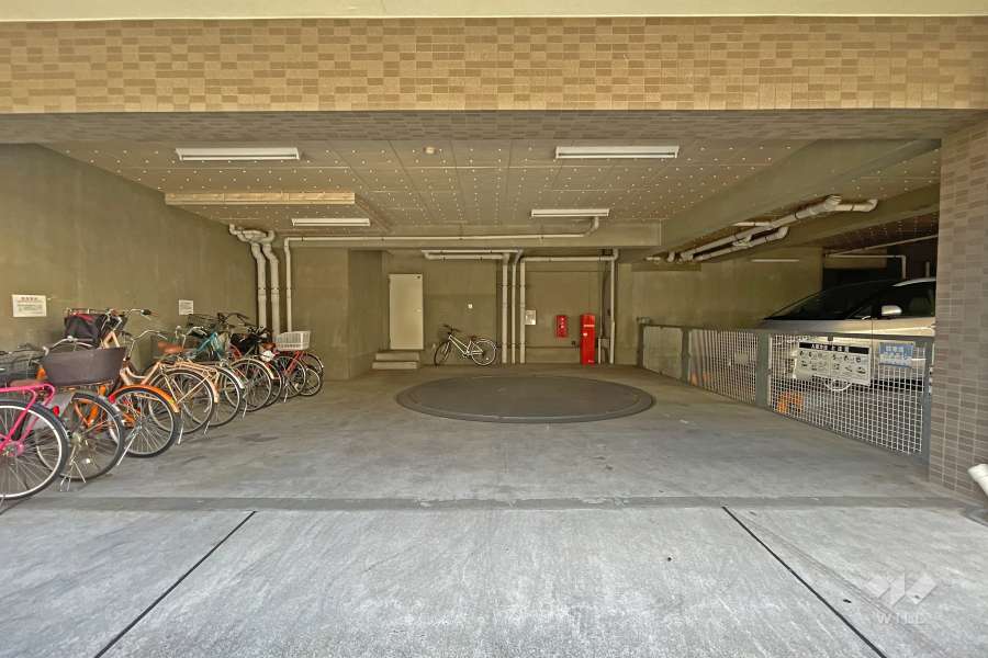 敷地内駐車場（屋外機械式）