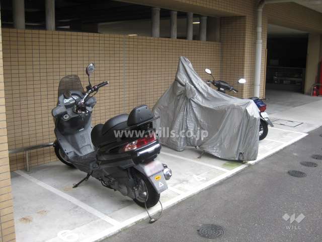 バイク置き場