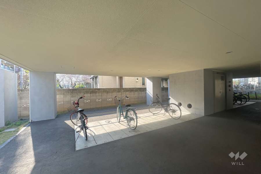 駐輪場　
