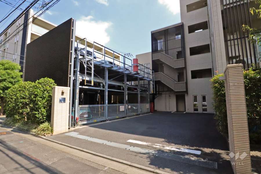 駐車場の出入り口・敷地内駐車場（屋外機械式）