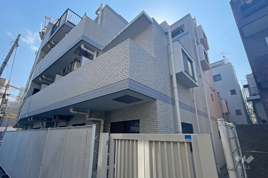 ライオンズマンション武蔵新城駅前の外観（北東側から）　