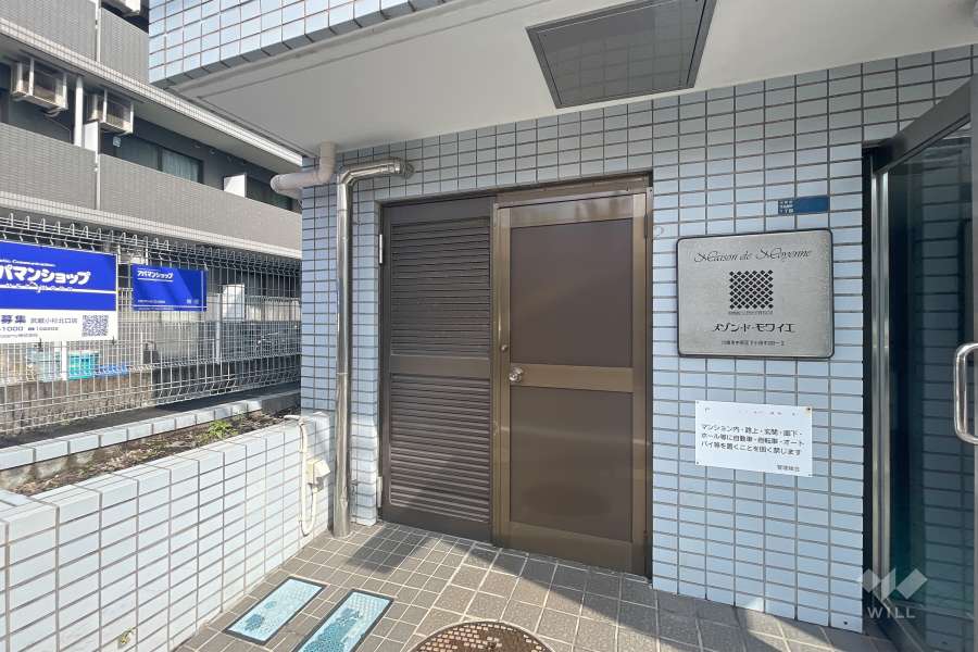 駐輪場の出入り口