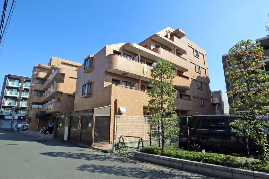 ダイアパレスステーションプラザ武蔵新城の外観(北西側から)