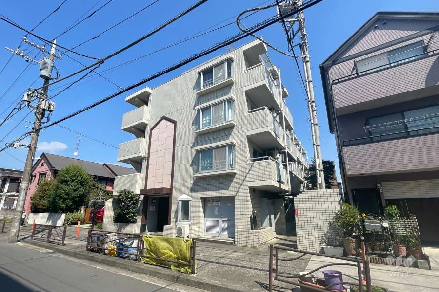 クリオ武蔵新城弐番館の外観（南西側から）