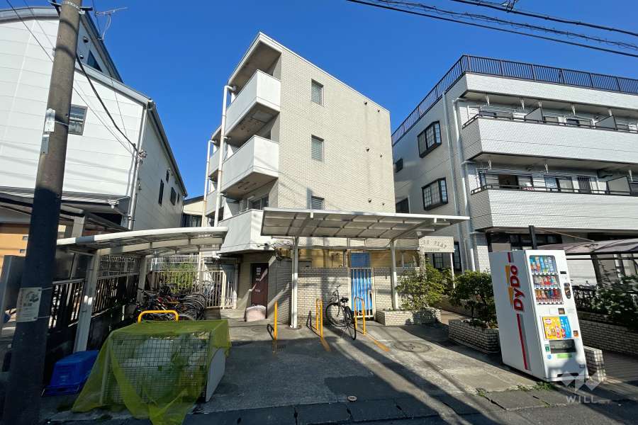 サカエフラット元住吉の外観（南東側から）
