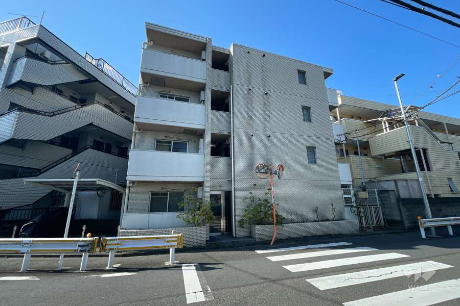 サカエフラット元住吉の外観（北東側から）