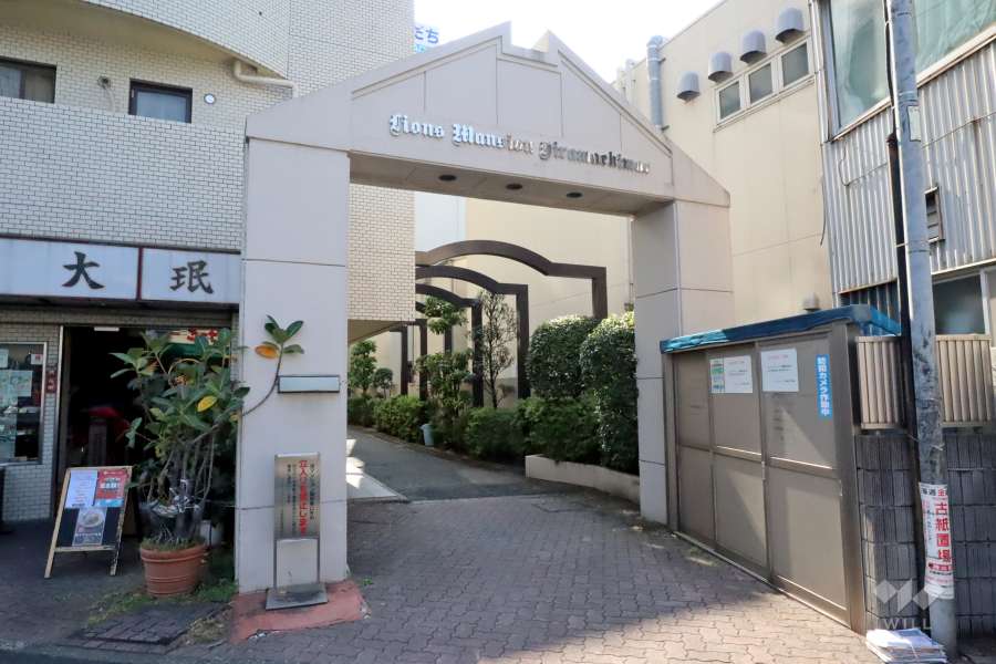 エントランス