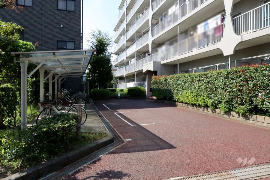 エントランスアプローチ