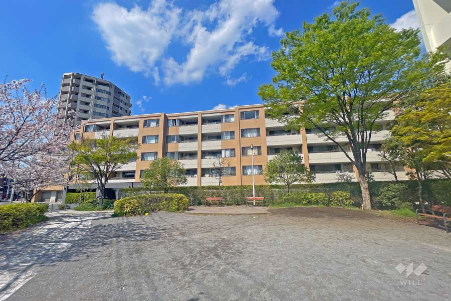 アトラスアリーナ武蔵新城ホーフハウスの外観（南側から）