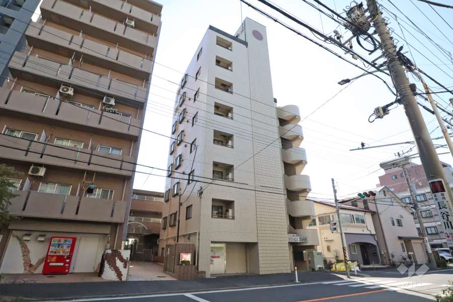 サンヒルズ小杉の外観（北東側から）