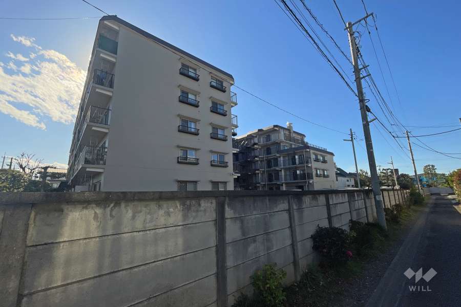 日商岩井第三武蔵小杉マンションの外観（南東側から）