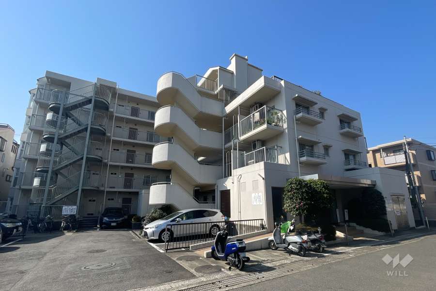 ファミネス元住吉の外観（北東側から）
