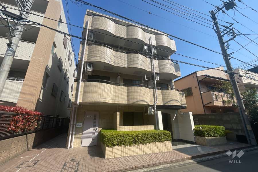 ハイタウン新丸子２の外観（南西側から）