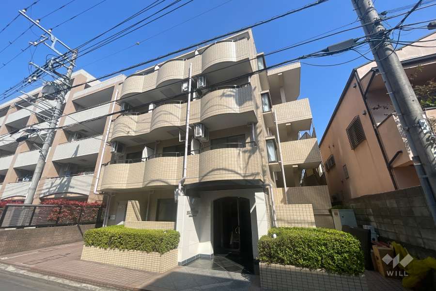 ハイタウン新丸子２の外観（南東側から）