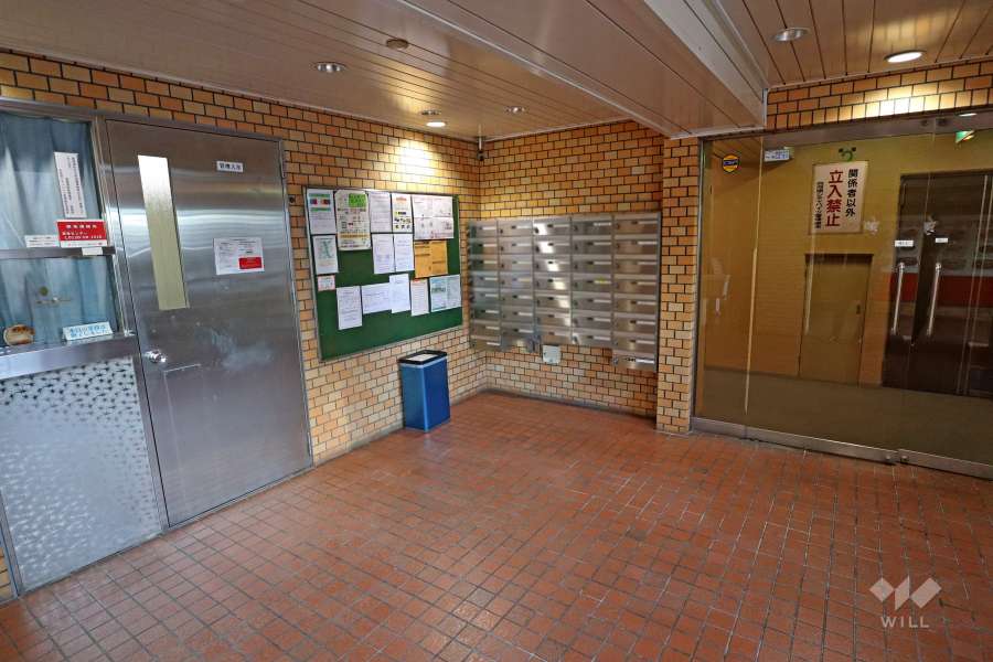 エントランスホール