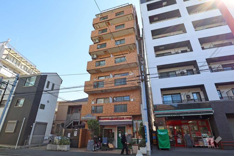 平間ロイヤルマンションの外観（北西側から）