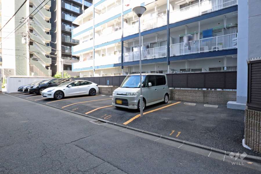 敷地内駐車場（屋外平面式）