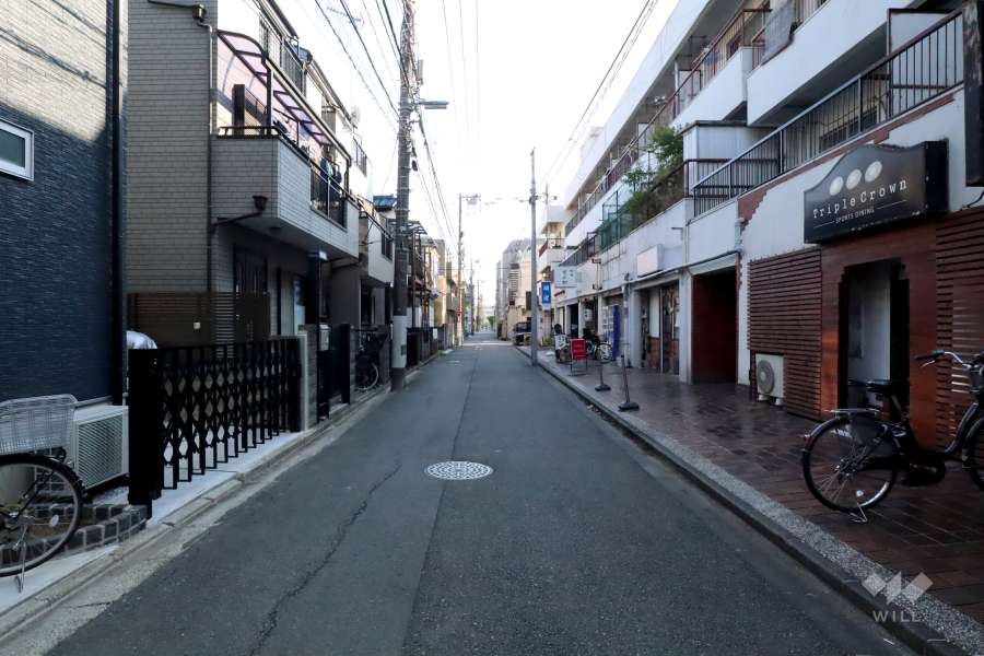 敷地東側の前面道路　