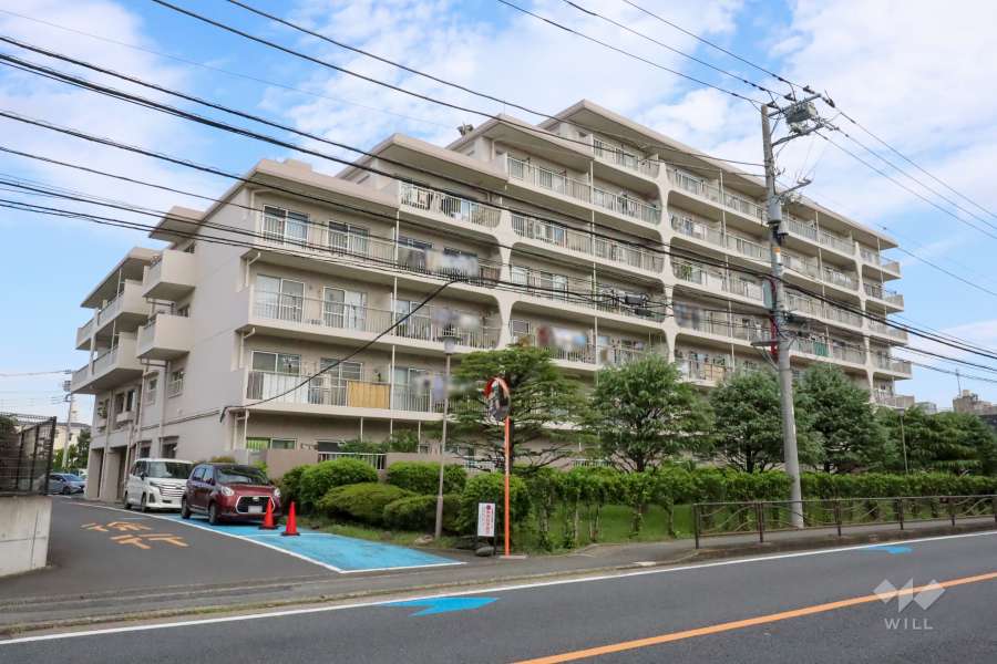 日商岩井武蔵小杉マンションの外観(北西側から)