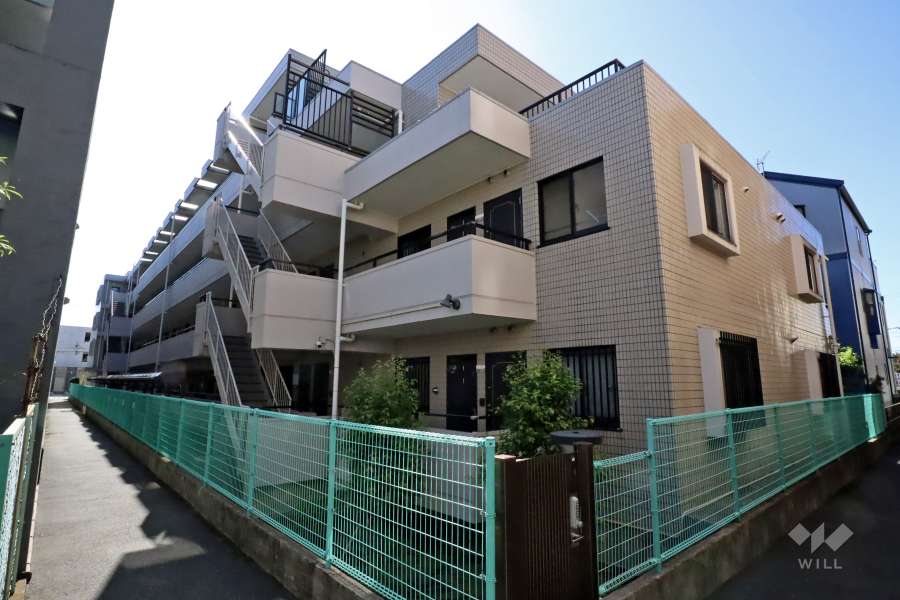 コスモ武蔵中原の外観（北東側から）