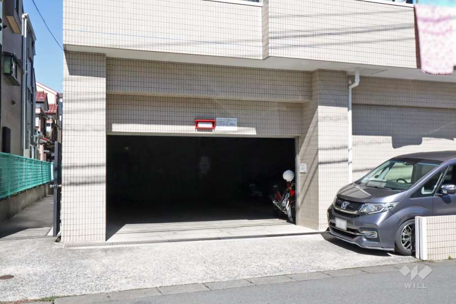 敷地内駐車場（屋外平面式）