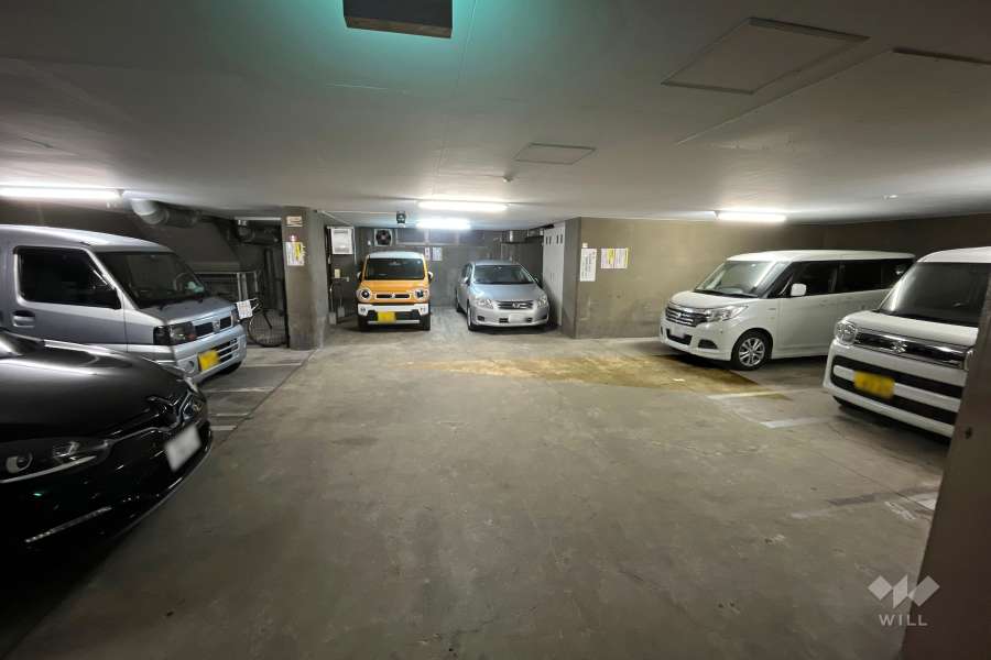 敷地内駐車場(屋内平面式)
