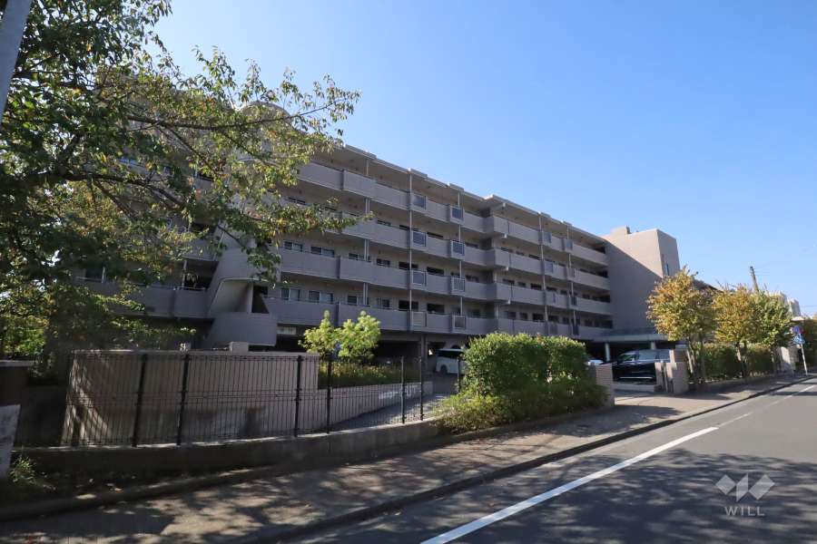 レシオン武蔵小杉Ａ棟の外観(北東側から)