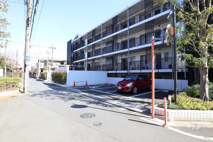 敷地内駐車場（屋外平面式）